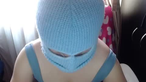 Snapshot of 666maskgirl chatting on 07/06/26, 05:15 SHANNON online show from 07/06/26, 05:15