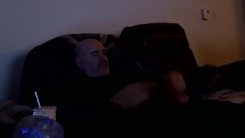 Snapshot of 66bear chatting on 11/16/25, 04:29 66bear online show from 11/16/25, 04:29