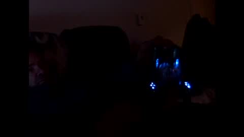 Snapshot of 66bear chatting on 11/30/25, 07:01 66bear online show from 11/30/25, 07:01