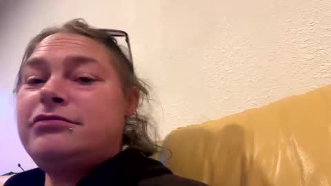 Snapshot of 69buckets69 chatting on 09/13/25, 08:47 69buckets69 online show from 09/13/25, 08:47