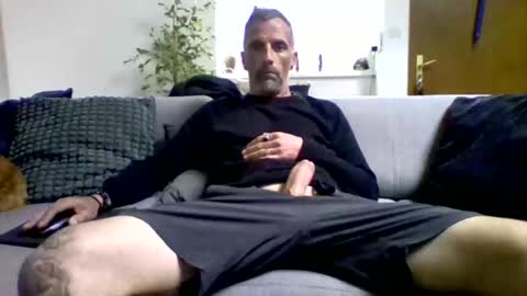 Num online show from 04/12/26, 04:34