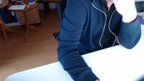 69pifpaf online show from 11/17/25, 01:39