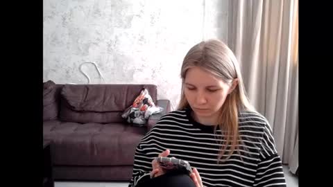 Snapshot of 69riley_reid69 chatting on 03/06/26, 07:05 69Riley Reid69 online show from 03/06/26, 07:05