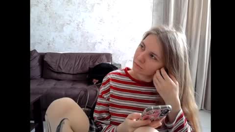 Snapshot of 69riley_reid69 chatting on 03/26/26, 07:03 69Riley Reid69 online show from 03/26/26, 07:03