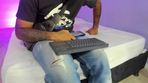 Celeste online show from 02/02/25, 04:00