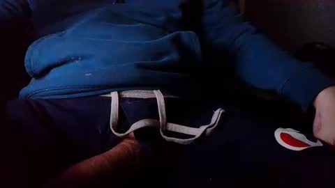 Snapshot of 6inchgirth12 chatting on 12/20/25, 04:52 6inchgirth12 online show from 12/20/25, 04:52