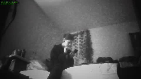 Snapshot of 6vyr_vlt9 chatting on 12/15/25, 11:25 Voyeur Vault online show from 12/15/25, 11:25