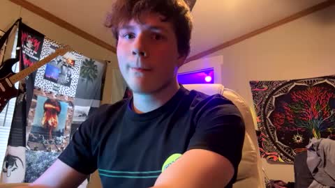 Snapshot of 710lemonade420 chatting on 02/18/25, 11:30 lemonade online show from 02/18/25, 11:30