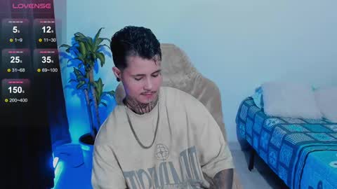 Snapshot of 777_stefantransmen chatting on 09/21/25, 01:07 Stefan online show from 09/21/25, 01:07