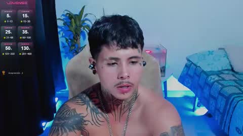 Snapshot of 777_stefantransmen chatting on 09/25/25, 11:30 Stefan online show from 09/25/25, 11:30