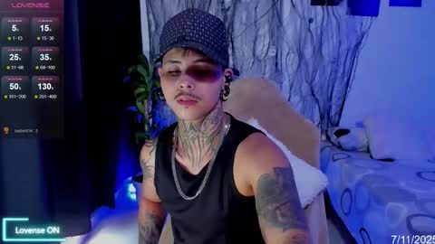 Snapshot of 777_stefantransmen chatting on 11/07/25, 08:42 Stefan online show from 11/07/25, 08:42