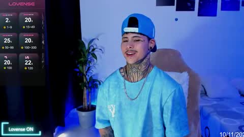 Snapshot of 777_stefantransmen chatting on 11/10/25, 08:08 Stefan online show from 11/10/25, 08:08