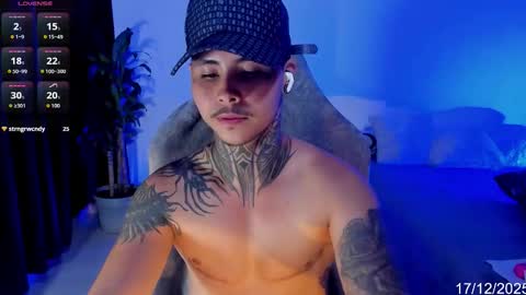 Snapshot of 777_stefantransmen chatting on 12/18/25, 12:17 Stefan online show from 12/18/25, 12:17