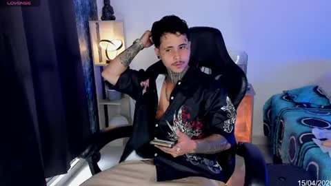 Snapshot of 777_stefantransmen chatting on 04/15/26, 09:26 Stefan online show from 04/15/26, 09:26