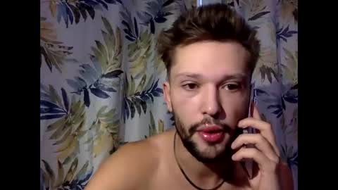 Snapshot of 777kriss chatting on 10/14/25, 11:44 Kriss online show from 10/14/25, 11:44