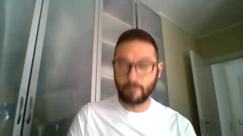 Snapshot of 77architt chatting on 05/18/26, 07:47 77architt online show from 05/18/26, 07:47