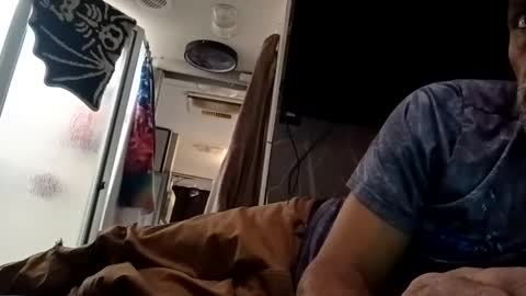 Snapshot of 7937funstuff chatting on 12/15/25, 10:25 I want to watch you watching me online show from 12/15/25, 10:25