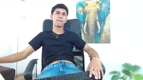 Alan online show from 10/31/25, 01:23