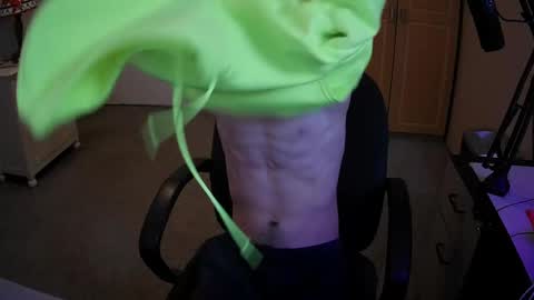 7finga online show from 12/07/24, 02:13