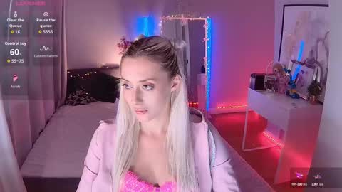 Loren Wood online show from 09/11/25, 03:01