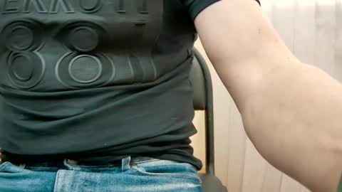 Snapshot of 7znkbob chatting on 01/14/25, 09:56 bob big head online show from 01/14/25, 09:56