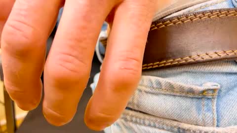 Snapshot of 7znkbob chatting on 02/25/26, 09:30 bob big head online show from 02/25/26, 09:30