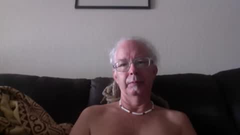 Snapshot of 808dred chatting on 04/04/26, 07:33 808dred online show from 04/04/26, 07:33