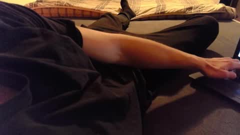 87johnny online show from 12/24/24, 08:05