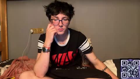 Phillip online show from 10/16/25, 10:55