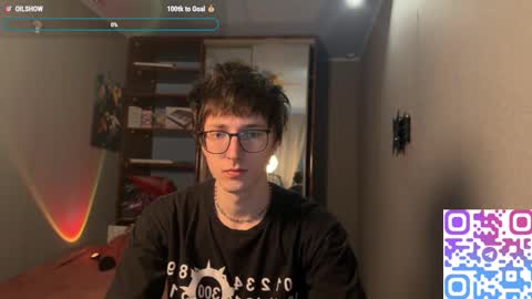 Snapshot of 8_goat chatting on 01/08/26, 04:20 Phillip online show from 01/08/26, 04:20