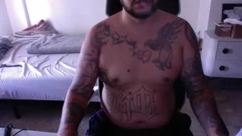 8cha online show from 10/01/25, 06:03