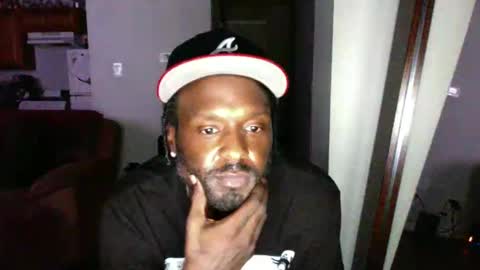 Snapshot of 8double1trouble6 chatting on 09/29/25, 12:16 NoFaceNoCase online show from 09/29/25, 12:16