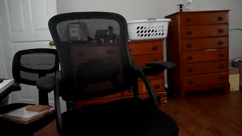 Snapshot of 8inch_blessed chatting on 01/07/26, 05:04 8inch_blessed online show from 01/07/26, 05:04