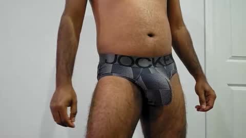 8inch_desi online show from 12/23/25, 04:54