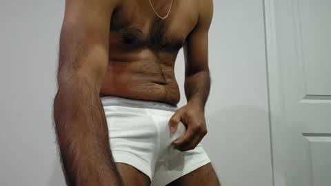 Snapshot of 8inch_desi chatting on 03/25/26, 02:17 8inch_desi online show from 03/25/26, 02:17