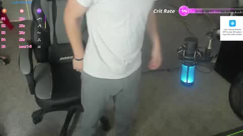 Snapshot of 8inchchaterbater chatting on 12/19/25, 03:41 will online show from 12/19/25, 03:41