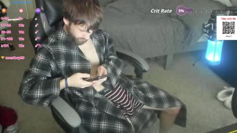 Snapshot of 8inchchaterbater chatting on 04/20/26, 02:42 will online show from 04/20/26, 02:42