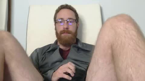 Snapshot of 8inchesandsomeholes chatting on 05/05/26, 09:45 8InchesAndSomeHoles online show from 05/05/26, 09:45