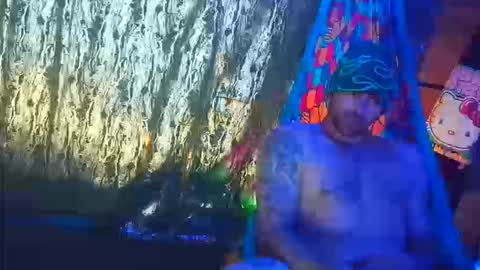 Snapshot of 8inspyder chatting on 10/12/25, 07:07 EvelDicknievel1 online show from 10/12/25, 07:07