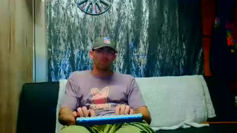 Snapshot of 8inspyder chatting on 10/15/25, 03:23 EvelDicknievel1 online show from 10/15/25, 03:23