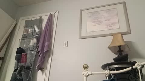 8intenn online show from 02/24/26, 03:04