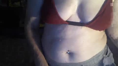 Snapshot of 8mistress8 chatting on 06/26/26, 06:56 8MISTRESS8 online show from 06/26/26, 06:56