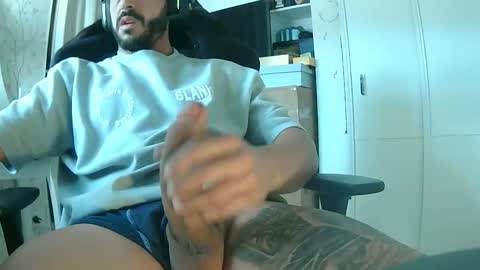 Arturo online show from 01/11/26, 03:39