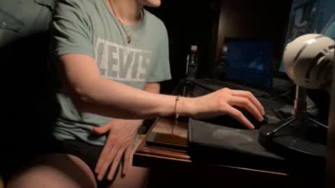 Snapshot of 91stefisexy91 chatting on 04/06/26, 08:43 91stefisexy91 online show from 04/06/26, 08:43