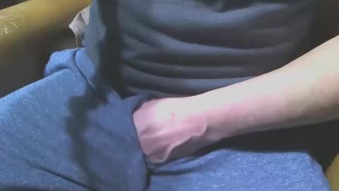 Snapshot of 98shyguy chatting on 01/10/25, 02:14 ShyGuy98 online show from 01/10/25, 02:14