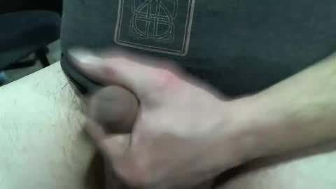 Snapshot of 98shyguy chatting on 12/21/25, 05:14 ShyGuy98 online show from 12/21/25, 05:14