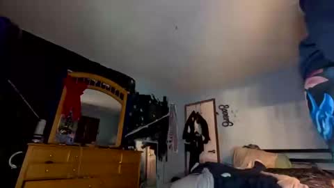 Snapshot of 9_25 chatting on 01/06/25, 02:26 8over6 online show from 01/06/25, 02:26