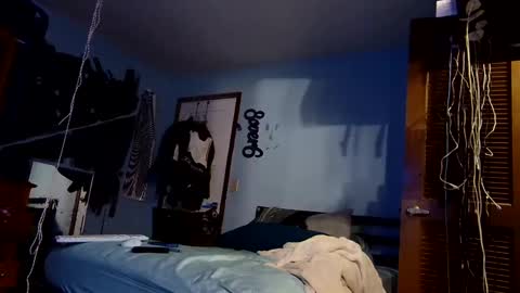 Snapshot of 9_25 chatting on 02/06/25, 02:33 8over6 online show from 02/06/25, 02:33