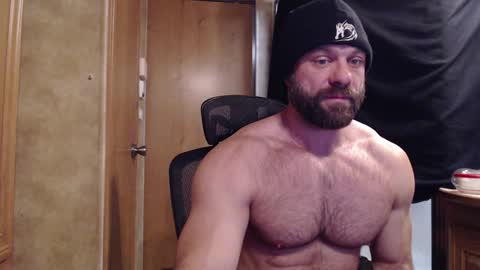 Snapshot of 9fat_inches chatting on 01/26/25, 08:13 9 fat inches online show from 01/26/25, 08:13