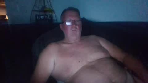 Snapshot of 9gecko696969 chatting on 11/23/25, 10:37 9gecko696969 online show from 11/23/25, 10:37